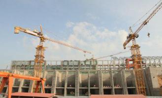 江西贛江新干航電樞紐工程首臺機組轉子吊裝完成