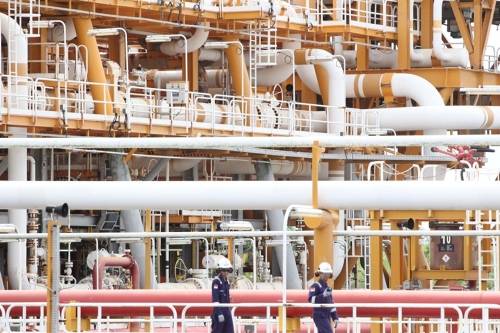 截至5月，六個(gè)主要承包商的天然氣提升產(chǎn)量仍低于目標(biāo)