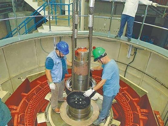 庫布拉尼水電站項目中的發電機