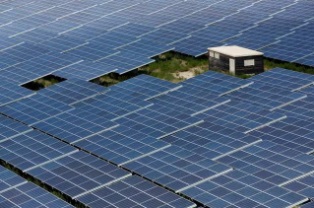 隨著荷蘭和德國(guó)的能源轉(zhuǎn)型步伐加快，TenneT的投資增長(zhǎng)了20％