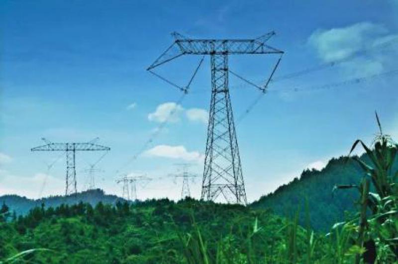 直流特高壓輸電工程中的新型大容量同步調相機