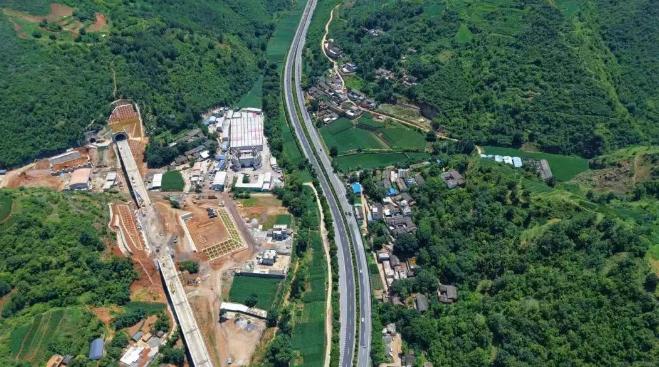 設計時速350公里！中國渝昆高鐵建設取得重大突破