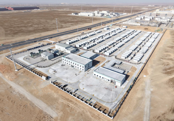 中國裝機規(guī)模最大半固態(tài)鋰電池儲能項目并網(wǎng)